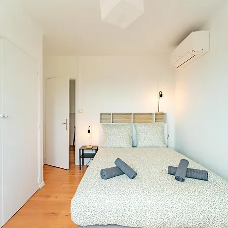 Apartmán Le Bel Albi - Climatise & Balcon - Parking Prive *